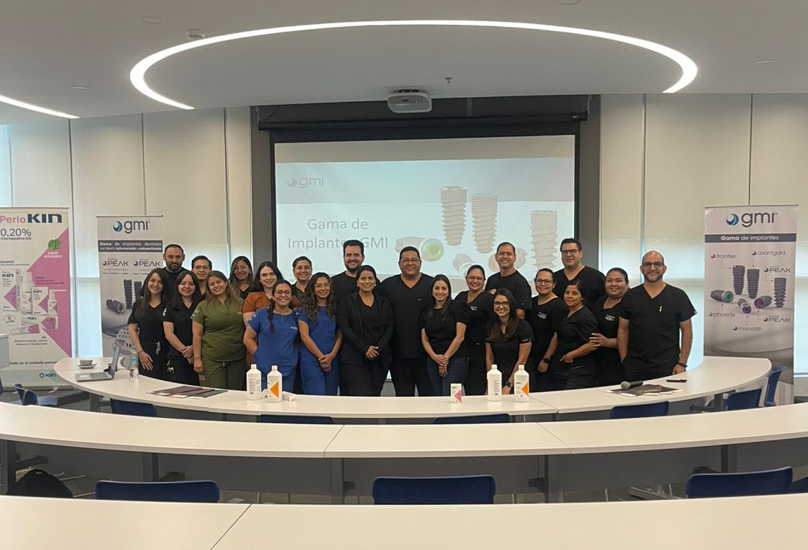 Conferencia Univ Honduras Nov25 03